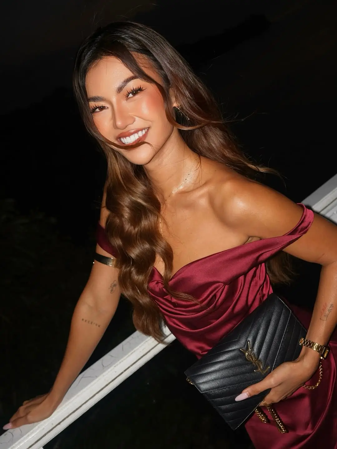 Sanly Liu  Sosok Inspiratif di Balik Mahkota Miss Universe Indonesia 2025