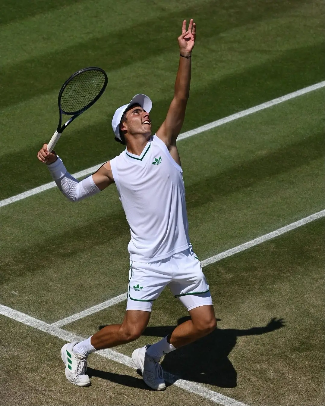 Ivan Ivanov  Bintang Tenis Muda dari Bulgaria yang Sapu Gelar Junior di Wimbledon dan US Open 2025
