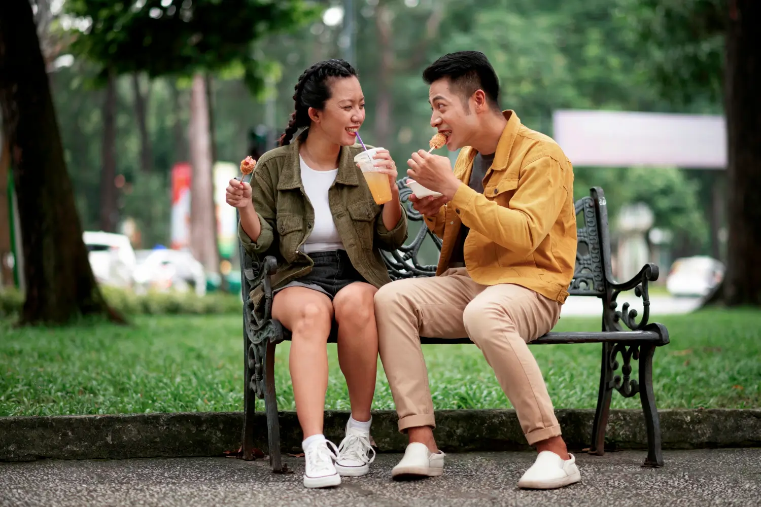 Ilustrasi first date. (Foto: Freepik)