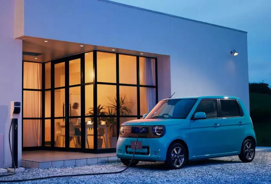 EV compact Honda N-ONE e: dirilis di Jepang. (Foto: honda-indonesia.com)