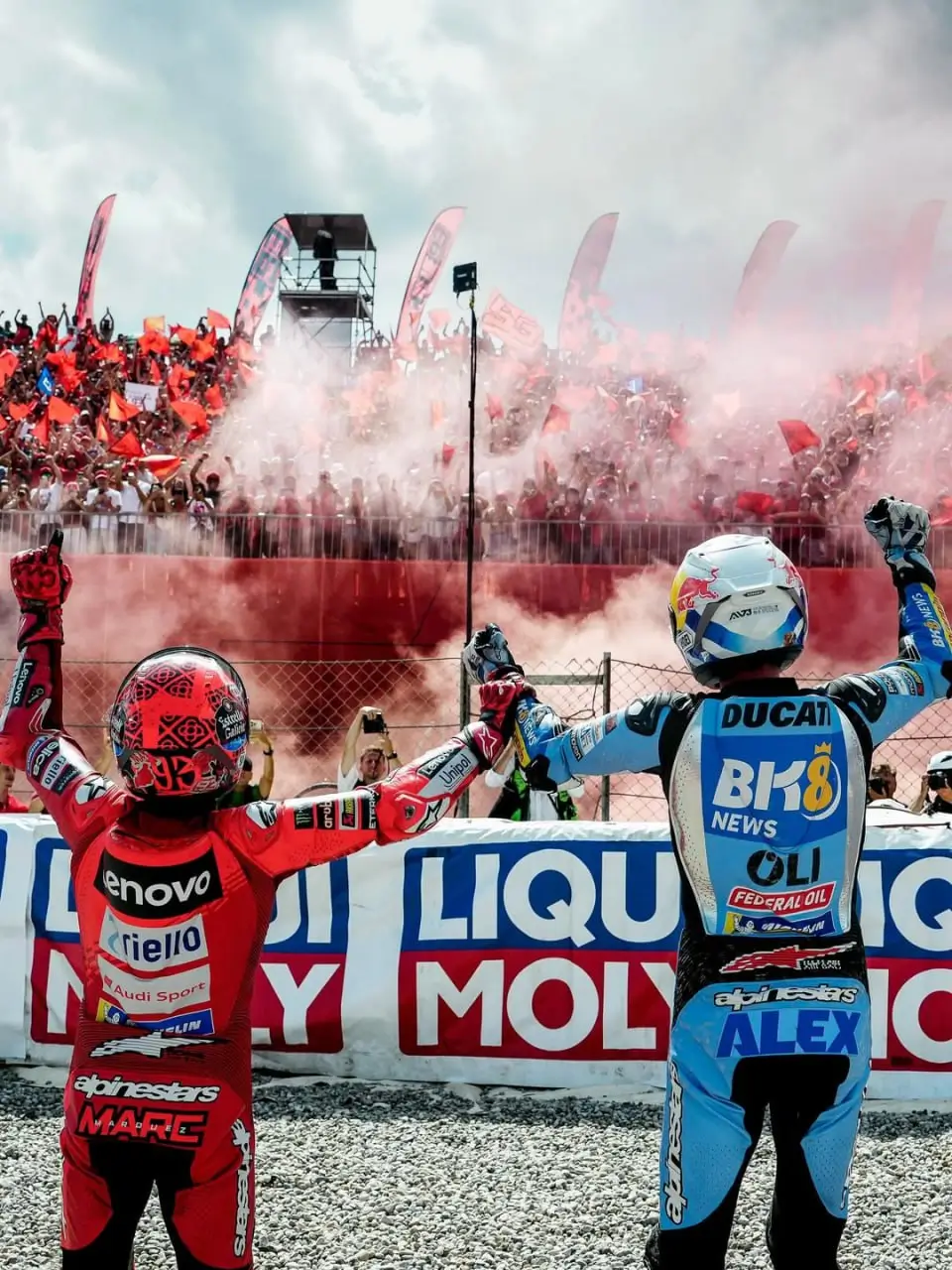 Dikalahkan Adiknya  Marc Marquez Tunda Momen Juara Dunia MotoGP 2025 di Catalunya