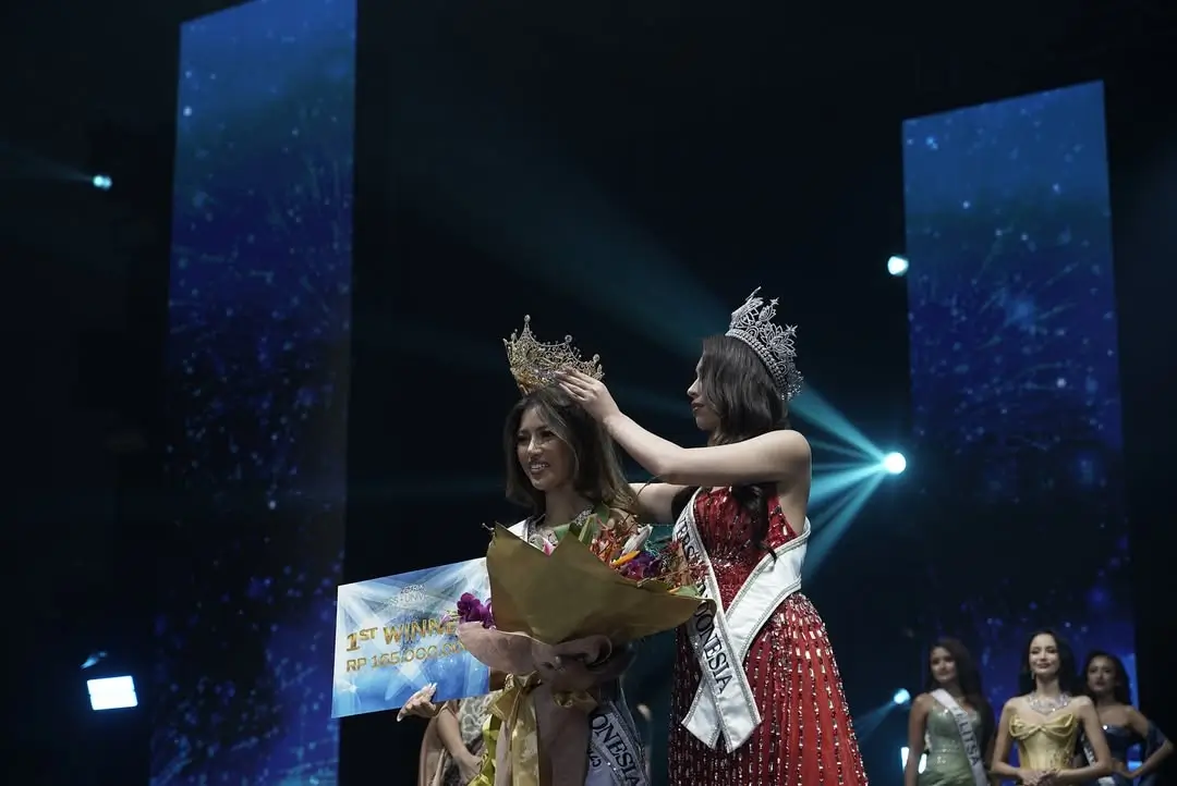 Sanly Liu sebagai Miss Universe Indonesia 2025 (Foto: instagram.com/missuniverseidnofficial)