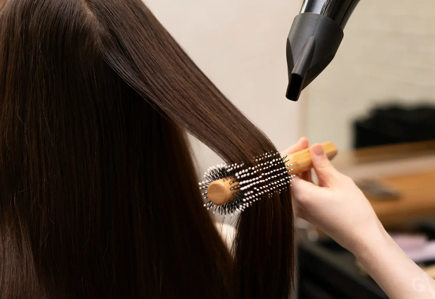 Foto: Ilustrasi Glass Hair (freepik.com)