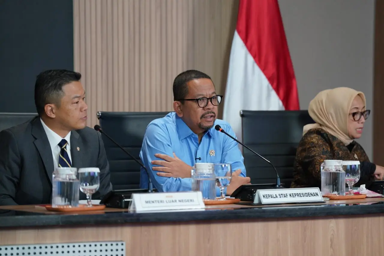 Kepala Badan Komunikasi (Bakom) Pemerintah M. Qodari (tengah). Foto: Istimewa