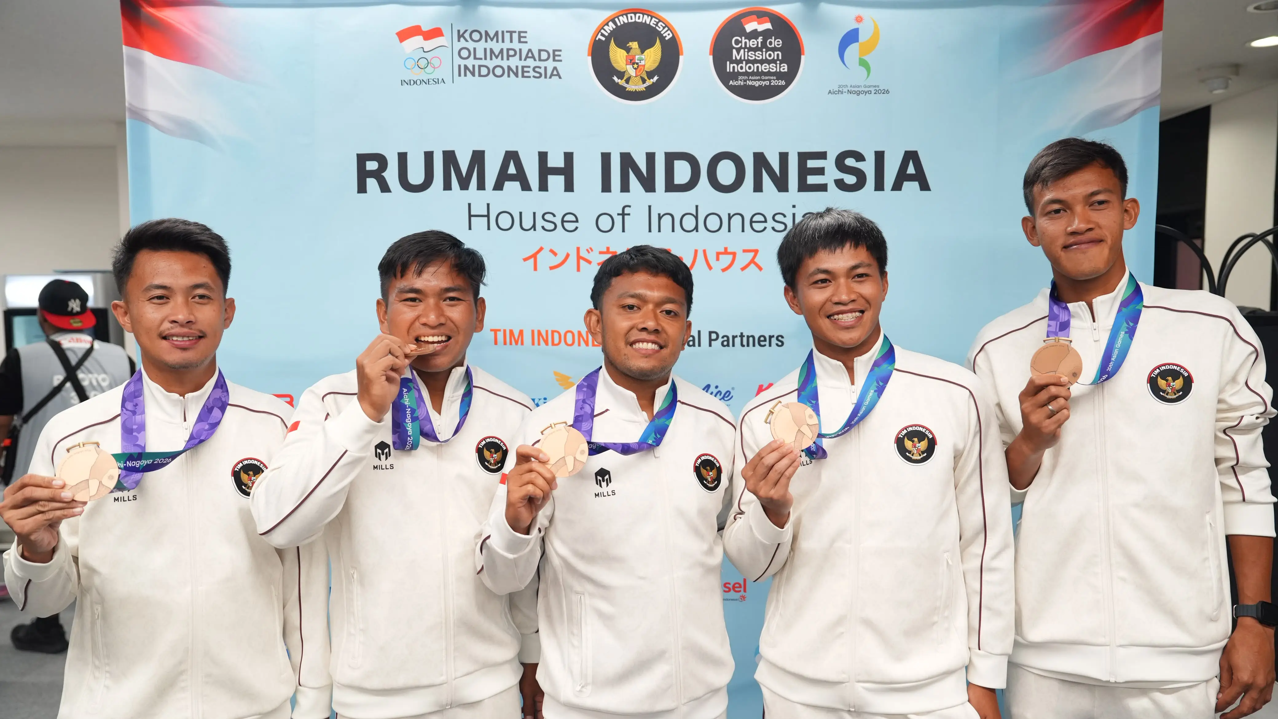 Kontingen Indonesia mengakhiri hari kedua pertandingan Asian Games Aichi-Nagoya 2026 dengan koleksi satu medali perak dan empat perunggu. Foto NOC Indonesia.