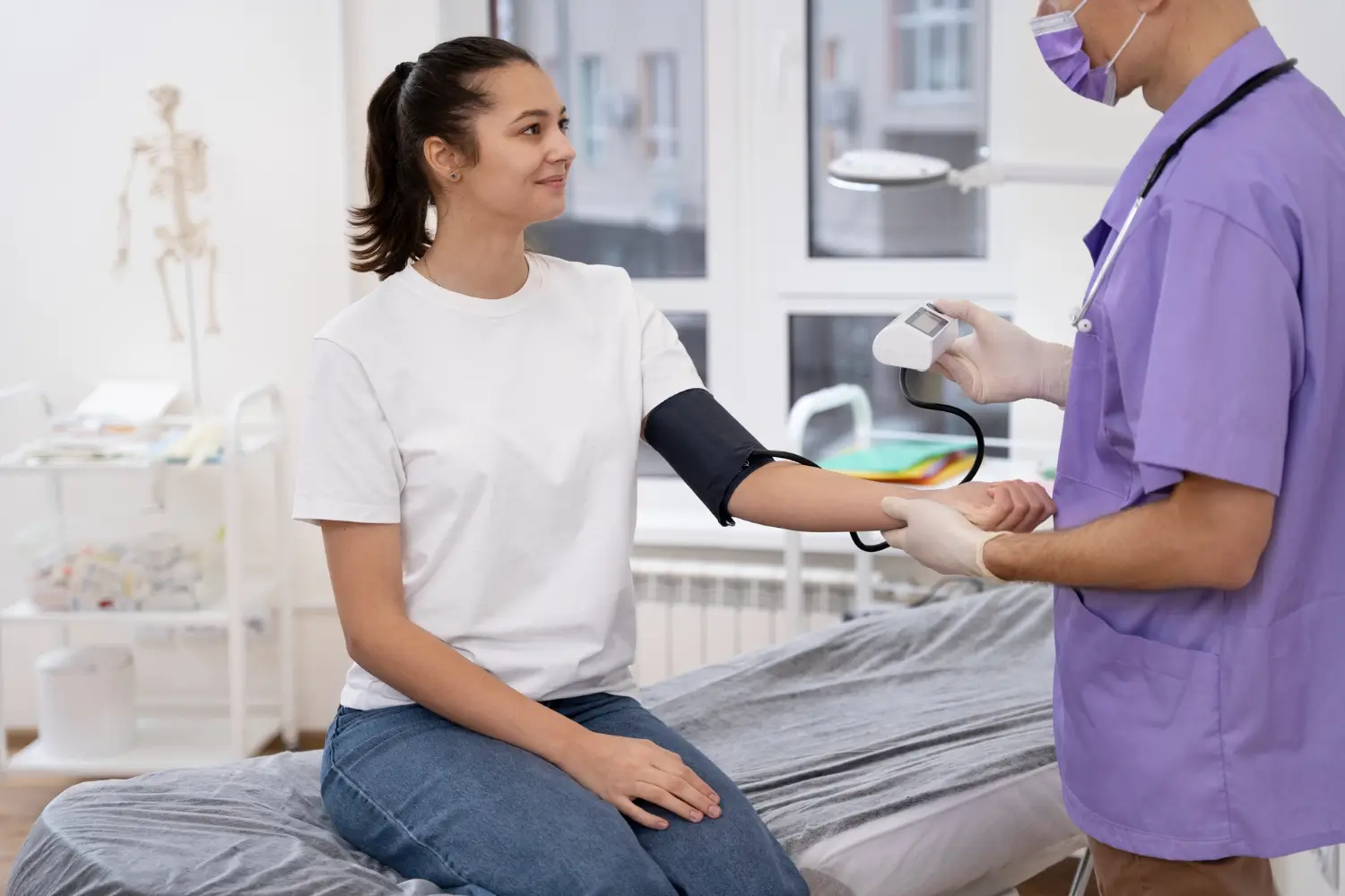 Ilustrasi Medical Check Up (Foto: magnific.com)