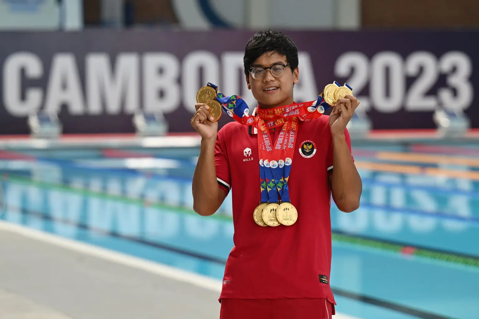 Bangga  Atlet Para Renang Maulana Rifky Yavianda Sabet Medali Emas dan Pecahkan Rekor di Asian Para Games 2022