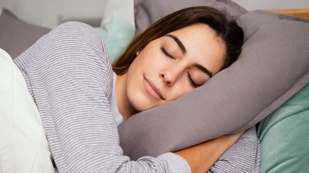 Ilustrasi orang tidur. (Foto: Freepik)