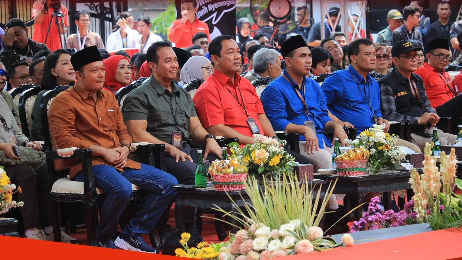 Pilkada Jateng 2024 sajikan pertarungan antar jenderal, Mantan Pangilma TNI Andika Perkasa berhadapan dengan Mantan Kapolda Jateng Ahmad Luthfi. (Foto: Instagram/kpujateng)
