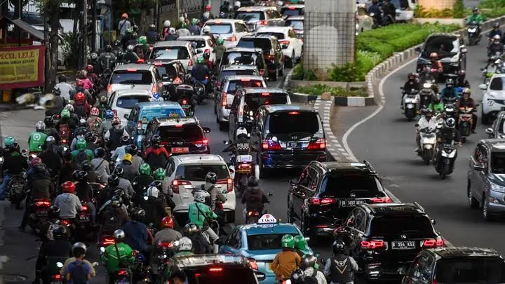 Ilustrasi lalu lintas. (Foto: tribratanews.polri.go.id)