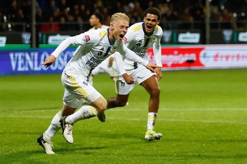 Thomas Poll berminat untuk membela Timnas Indonesia. Foto: Instagram