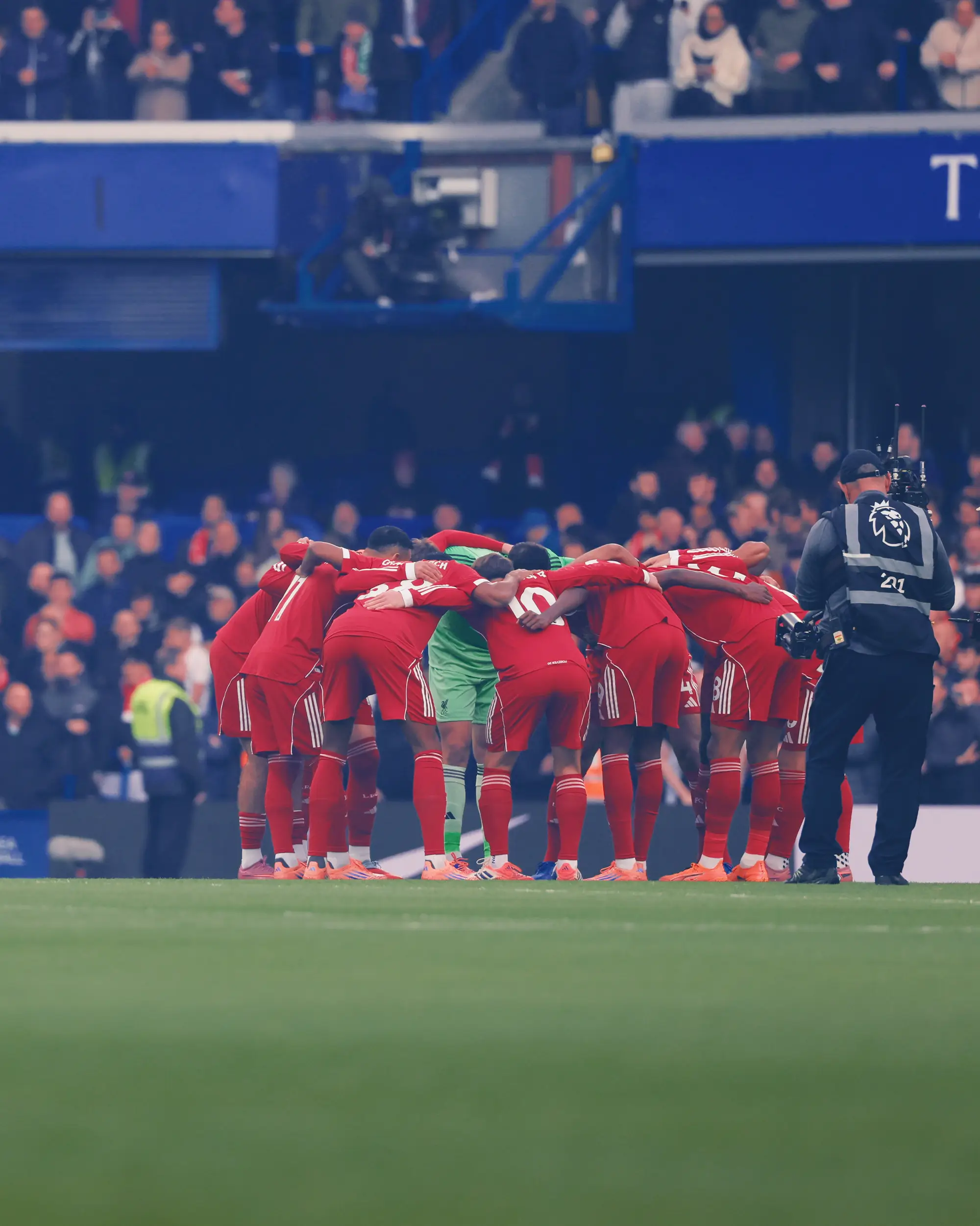 Anomali 2 Jagoan Premier League  Manchester United Catat Kemenangan Ketiga  Liverpool Telan Tiga Kekalahan Beruntun