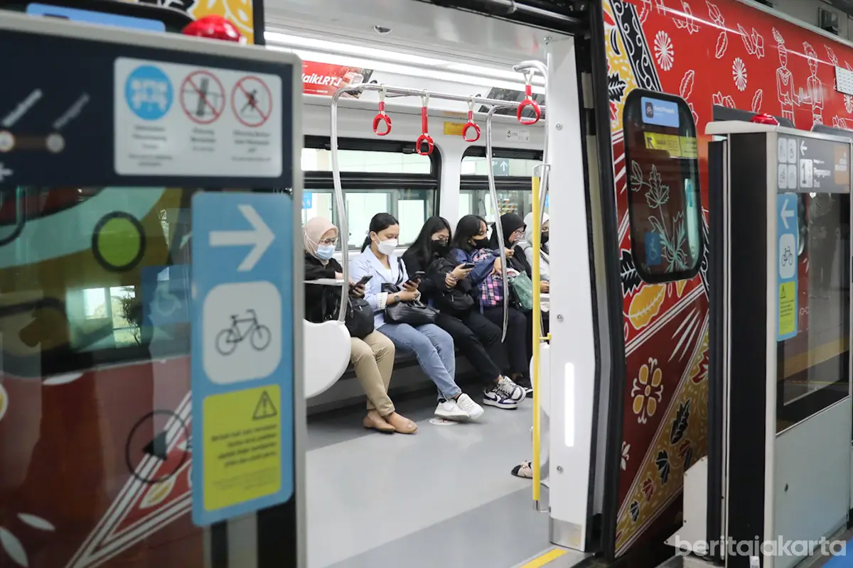 LRT Jakarta. (Foto: beritajakarta.id/Nugroho Sejati)