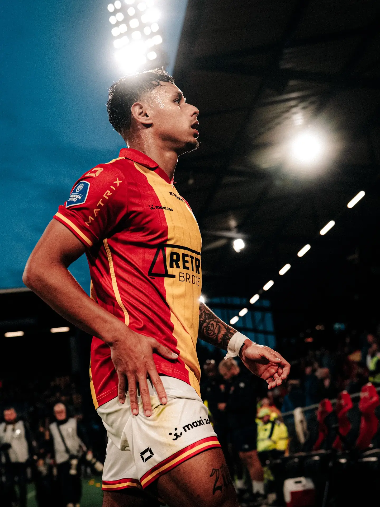 2 Bintang Timnas Indonesia Bersinar di Eropa League  Dean James Bawa Kemenangan  Calvin Verdonk Ciptakan Assist