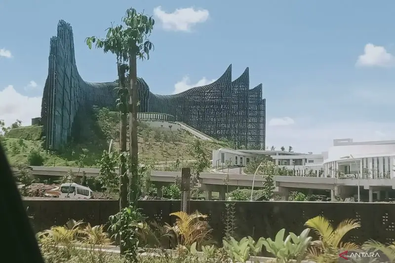 Foto: Istana Presiden KIPP IKN di Kecamatan Sepaku, Kabupaten Penajam Paser Utara, Provinsi Kalimantan Timur. (ANTARA/Nyaman Bagus Purwaniawan)