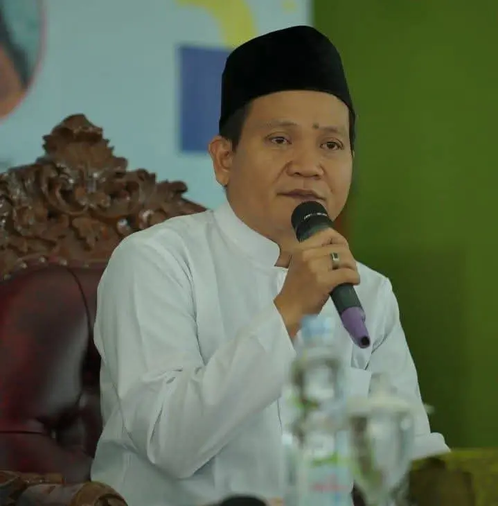 Rapor Merah Kinerja Satu Tahun Prabowo Gibran