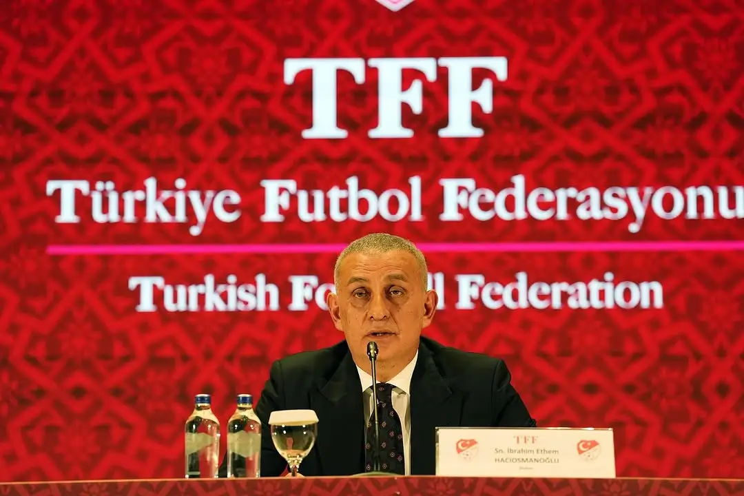 Federasi Sepak Bola Turki (TFF) mengumumkan langkah disipliner besar-besaran setelah ratusan pejabat pertandingan ditemukan memiliki akun taruhan daring. Foto Instagram Federasi Sepak Bola Turki.