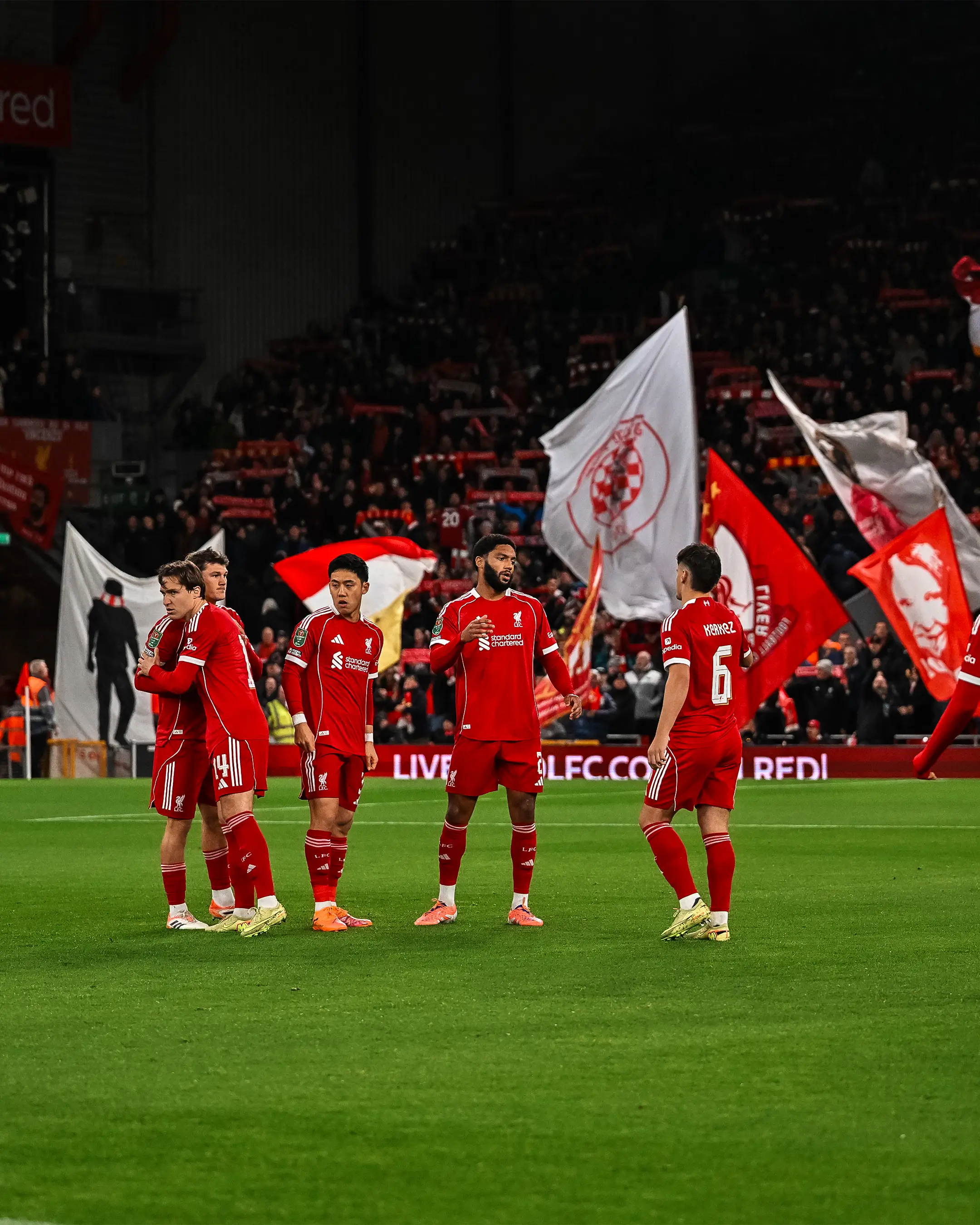 Liverpool kalah tujuh kali dalam sebulan. Foto X Liverpool.
