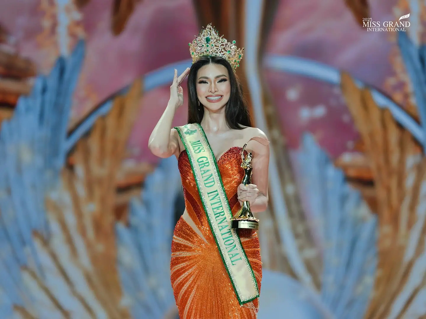 Emma Tiglao, pemenang Miss Grand International 2025. (Foto: Instagram/missgrandinternational)