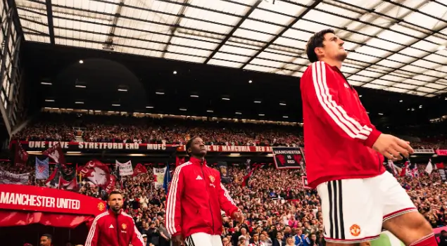 Manchester United gagal mengalahkan sepuluh pemain Tottenham Hotspur. Foto X Manchester United.