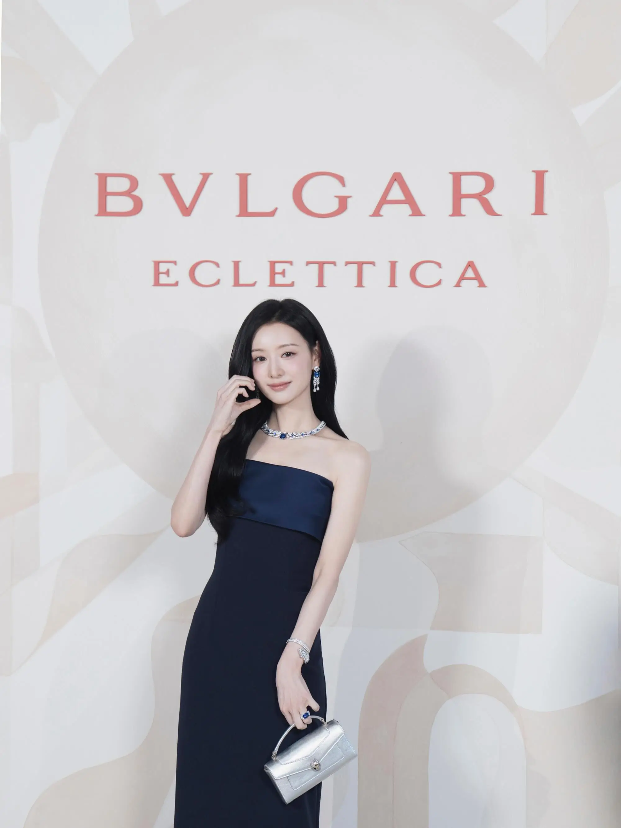 5 Inspirasi Outfit Elegan dan Mewah ala Kim Ji Won  Pemeran Gye Su Jeong di  Doctor X 