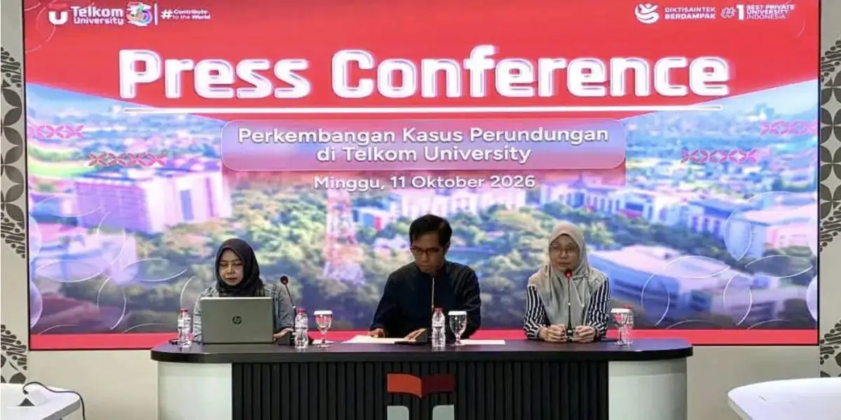 Konferensi pers Telkom University terkait aksi perundungan yang viral di media sosial pada Jumat (09/10/26). (Foto: telkomuniversity.ac.id)
