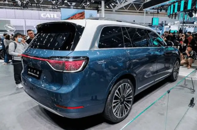 Huawei Perkenalkan SUV Listrik Mewah Terbaru Aito M9 di Guangzhou Auto Show 2023