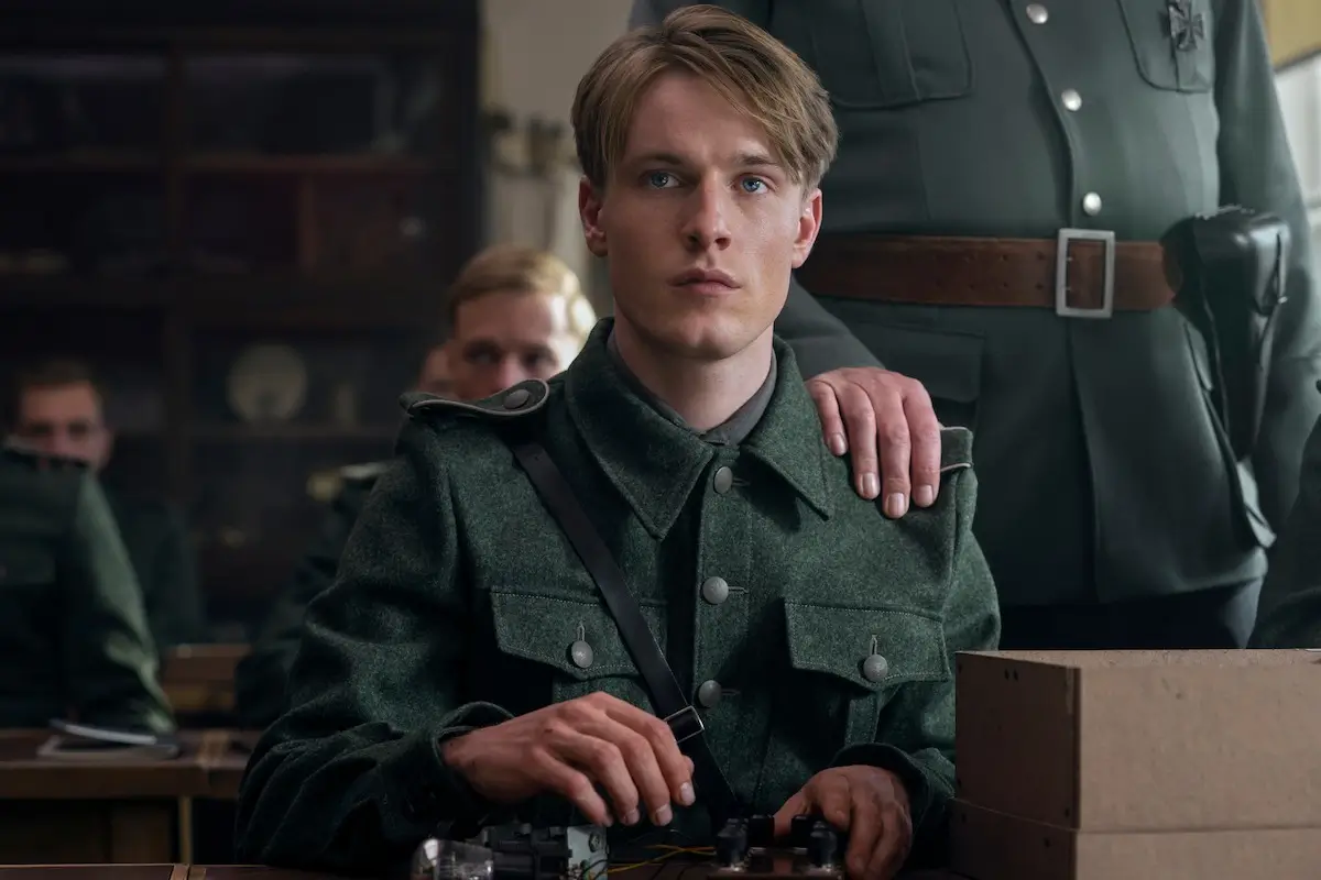 Review Limited Series Netflix  All The Light We Cannot See 