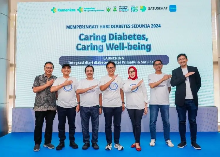 Foto: Menteri Kesehatan Budi Gunadi Sadikin Resmikan Integrasi Diari Diabetes Digital Primaku dan SatuSehat (dok. Kemenkes RI)