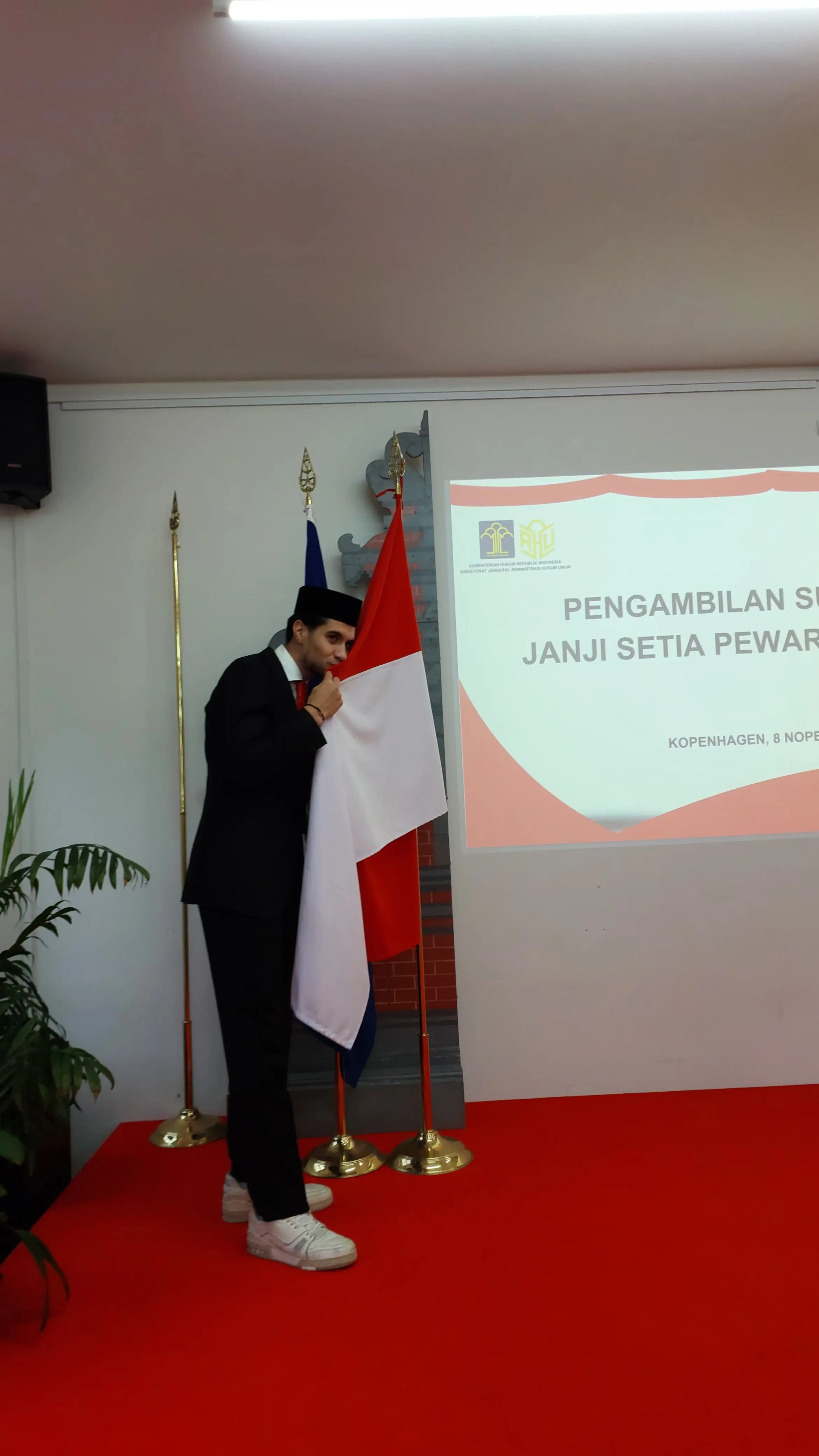 Tengah Malam WIB  Kevin Diks Diambil Sumpah di Denmark dan Jadi WNI