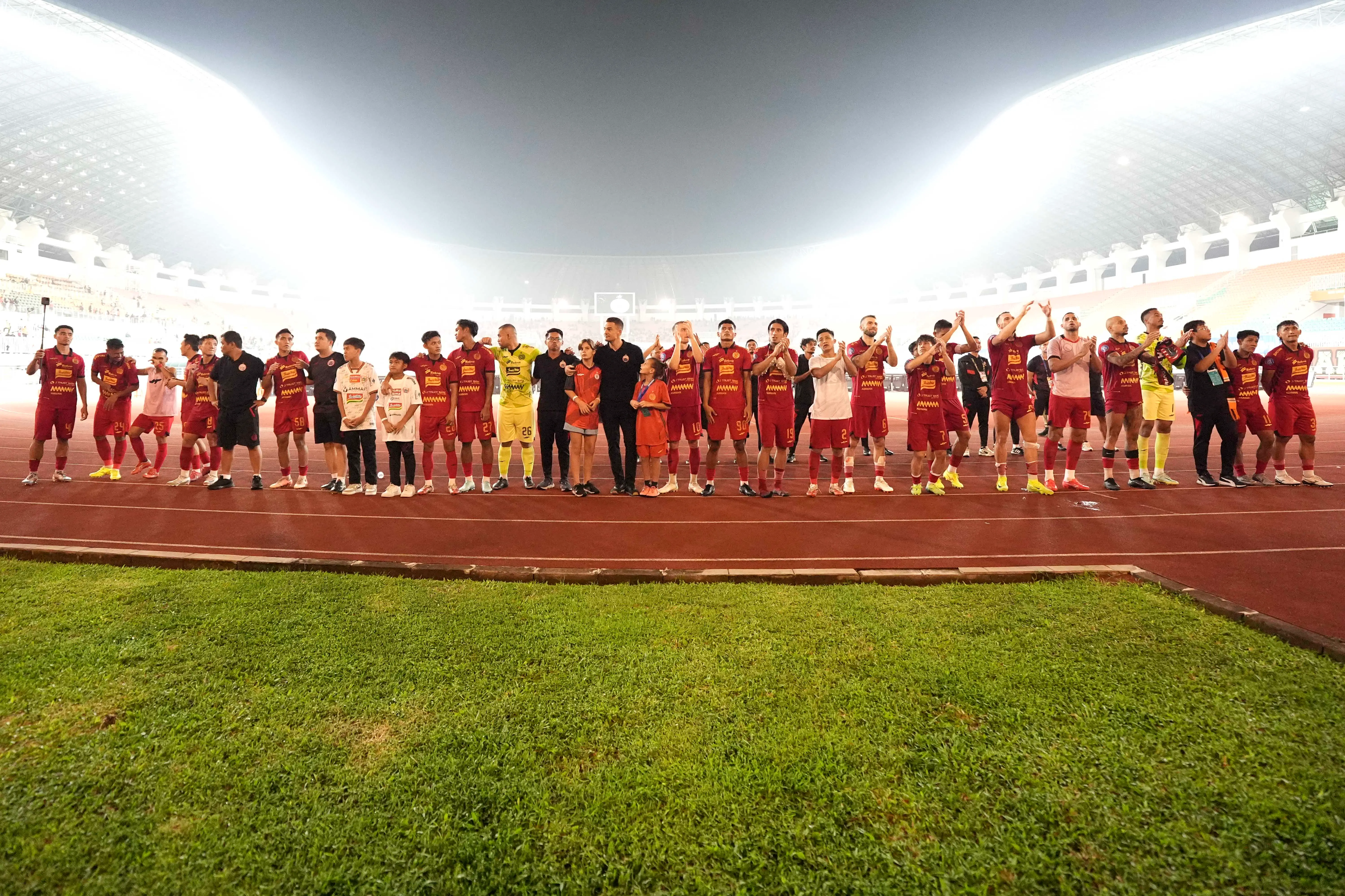 Persija Jakarta berencana untuk membangun stadion sendiri. Foto: Persija
