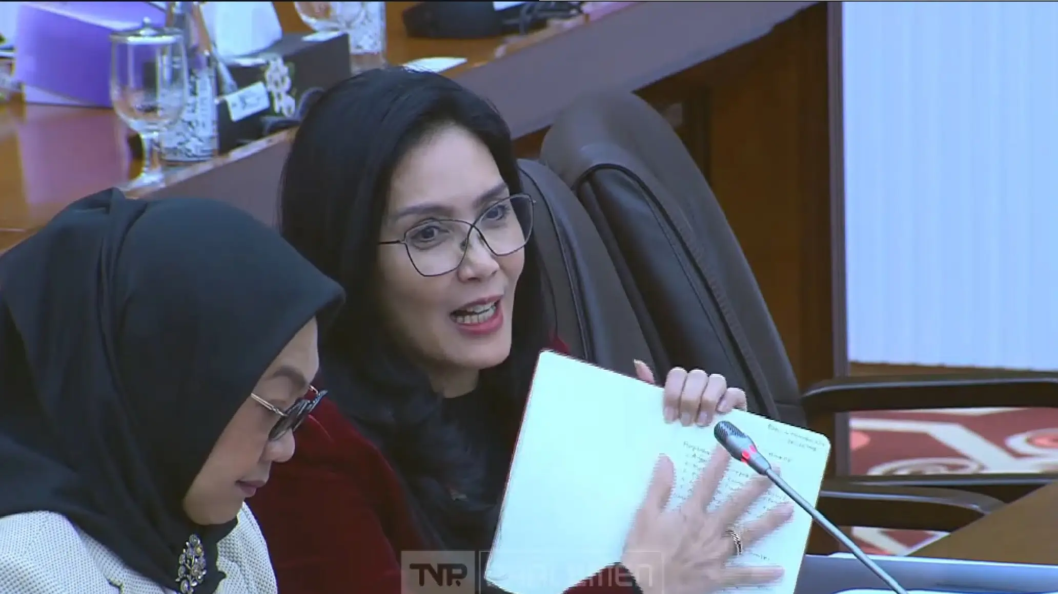 Anggota Komisi VI DPR RI Fraksi PDI Perjuangan, Rieke Diah Pitaloka. (Foto: Tangkapan layar YouTube/TVR Parlemen)