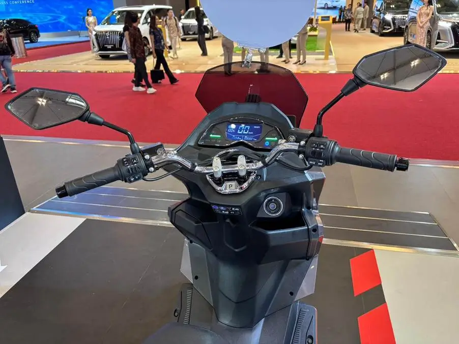 Polytron Fox 350 Resmi Dirilis Hadirkan Desain Ergonomis Fitur Canggih hingga Skema Penjualan yang Fleksibel