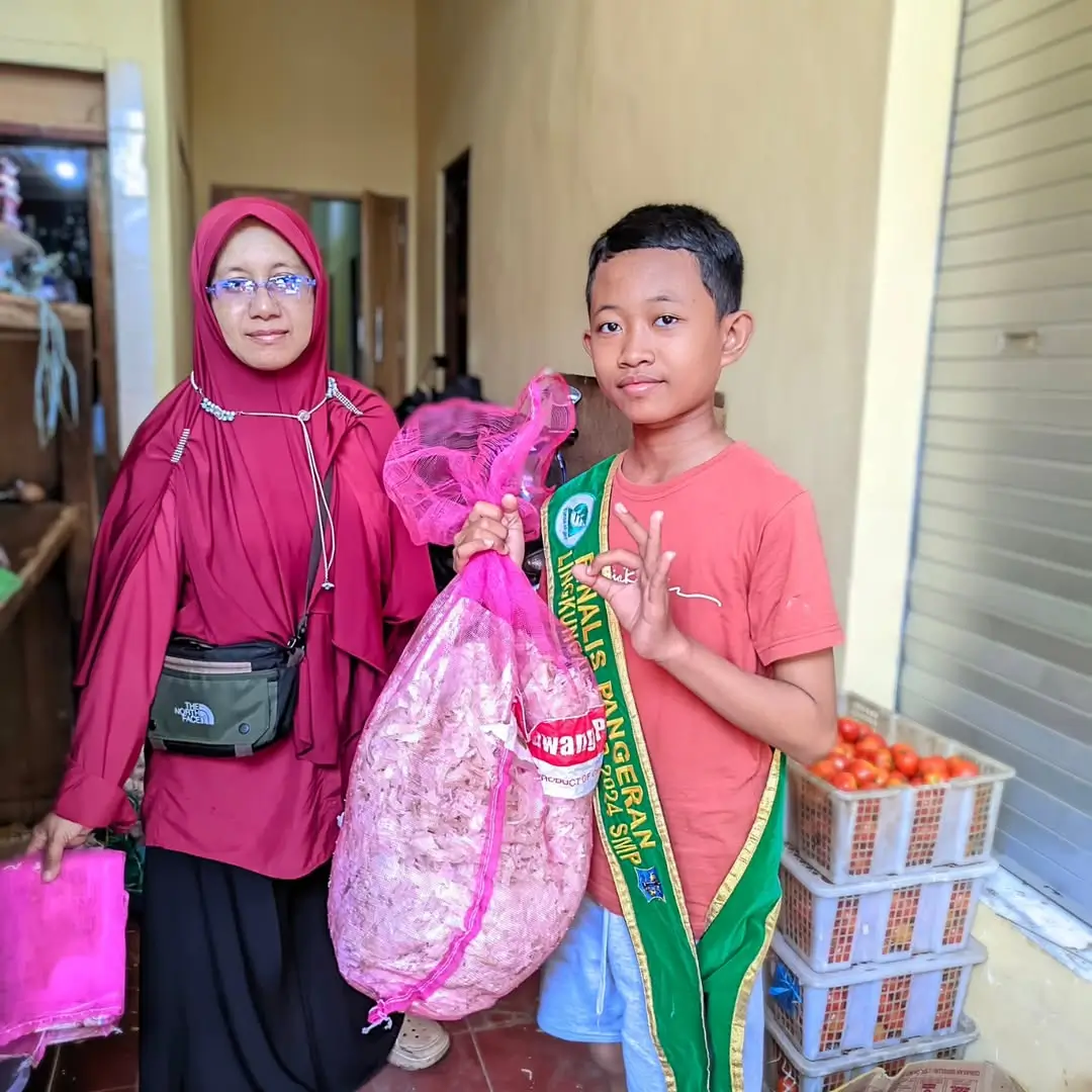 Inovasi dari Hal Sepele Raihan Jouzu Syamsudin Siswa SMP yang Sukses Ciptakan Tinta Spidol dari Sampah Kulit Bawang Putih