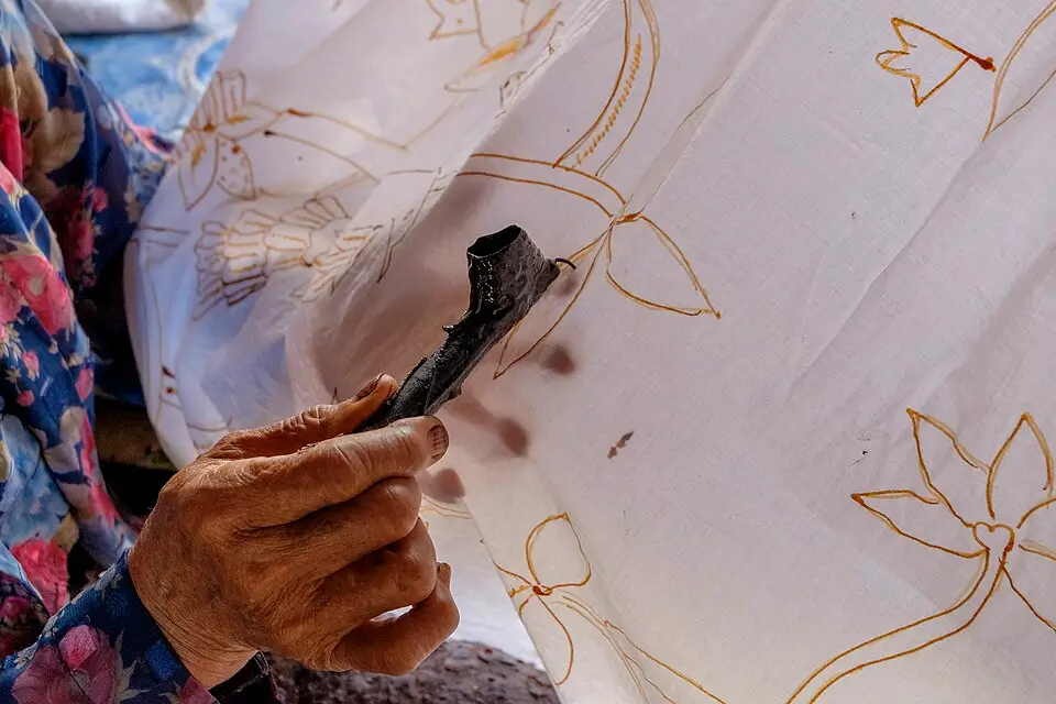 Ilustrasi canting. (Foto: Wikimedia Commons/HarfiBimantara)