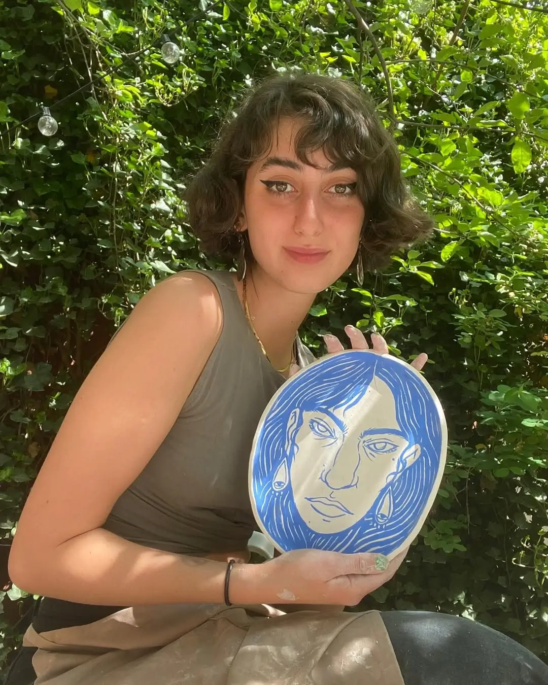 Siapa Rama Duwaji  Ini Sosok Istri Zohran Mamdani yang Dikenal sebagai Seniman dan Aktivis Sosial