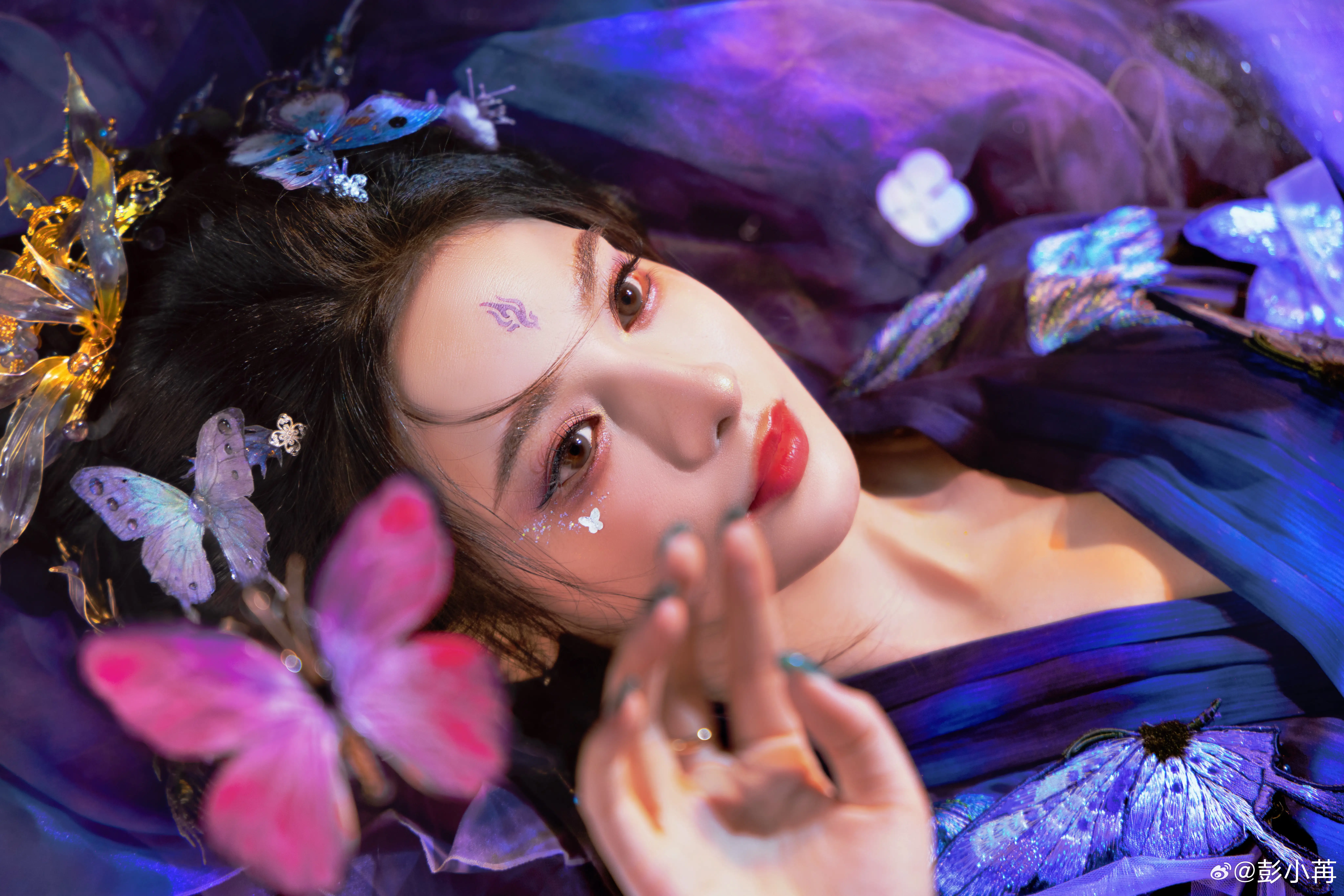 Peng Xiaoran  Aktris Muda yang Memikat di Blood River hingga Love and Crown