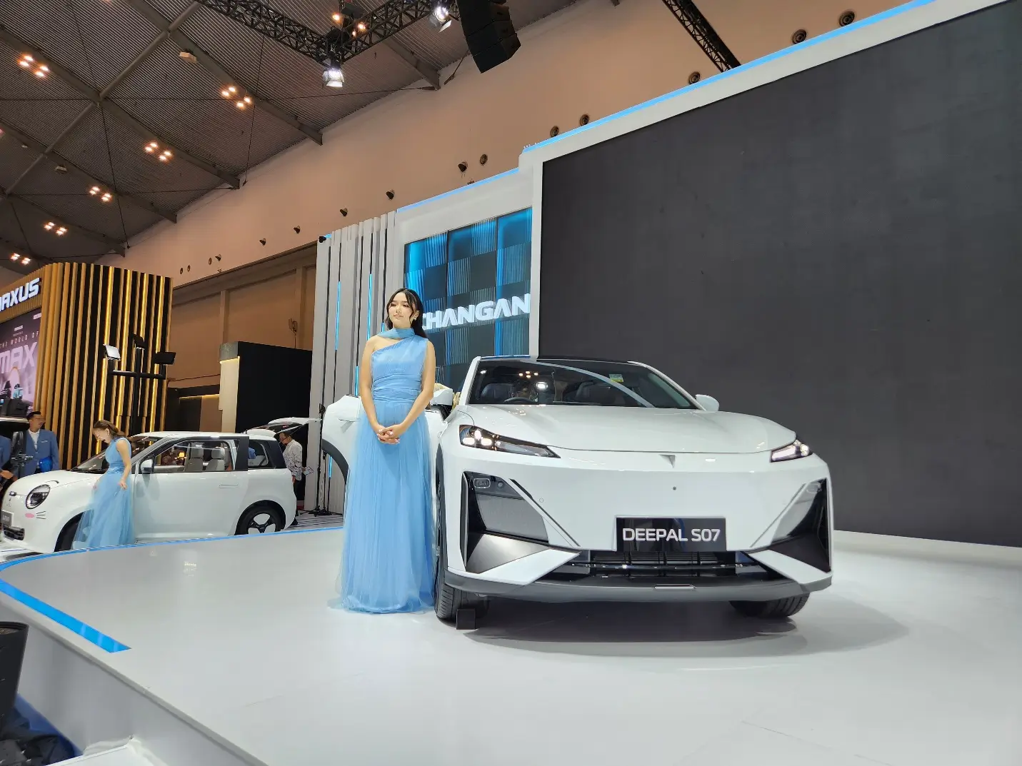 Resmi Debut di Indonesia Changan Perkenalkan 2 Mobil Listrik Sekaligus di GJAW 2025