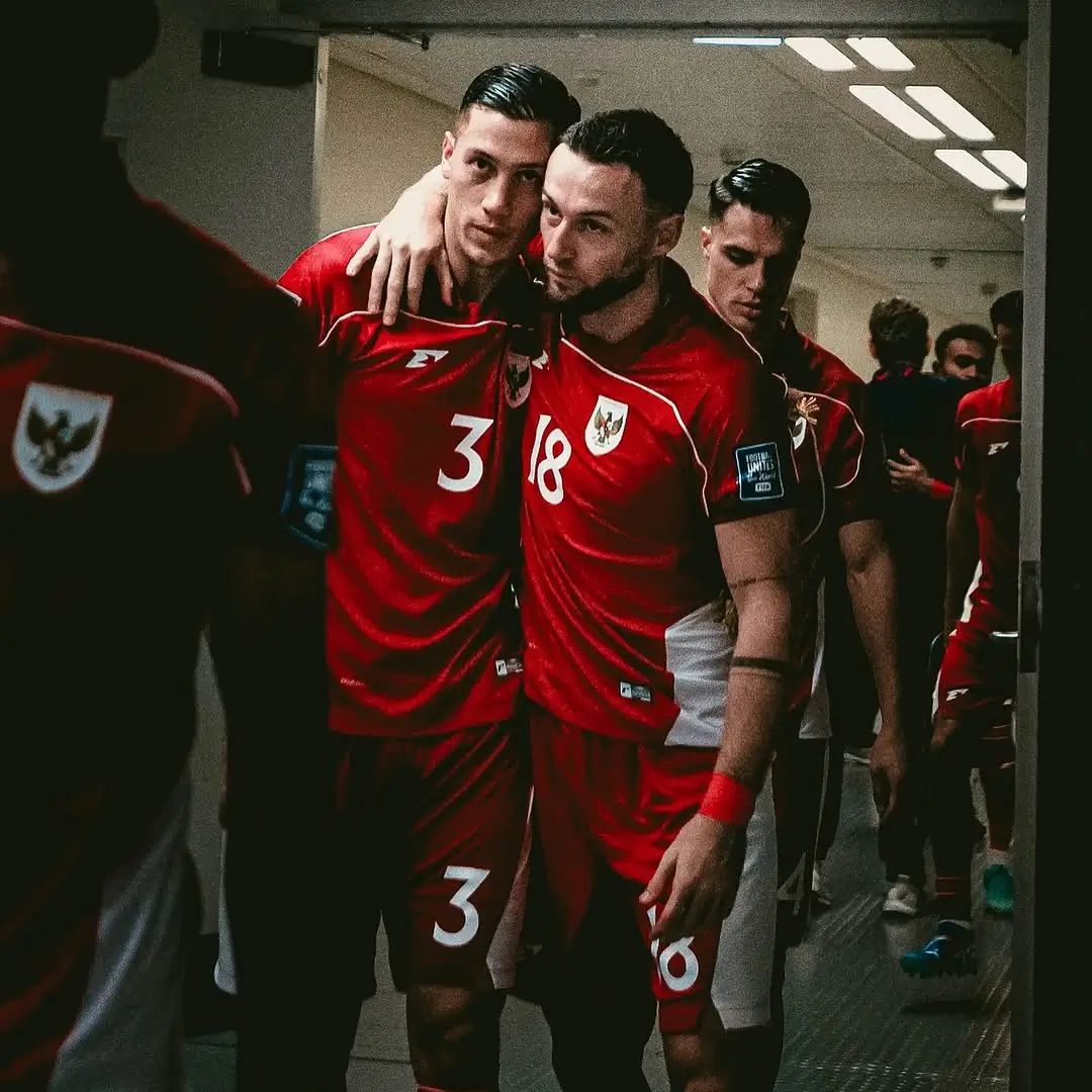 Setelah pemecatan Patrick Kluivert sebagai pelatih Timnas Indonesia, rumor mengenai kembalinya Shin Tae-yong kembali mencuat di kalangan publik dan media. Foto Instagram Marc Klok.