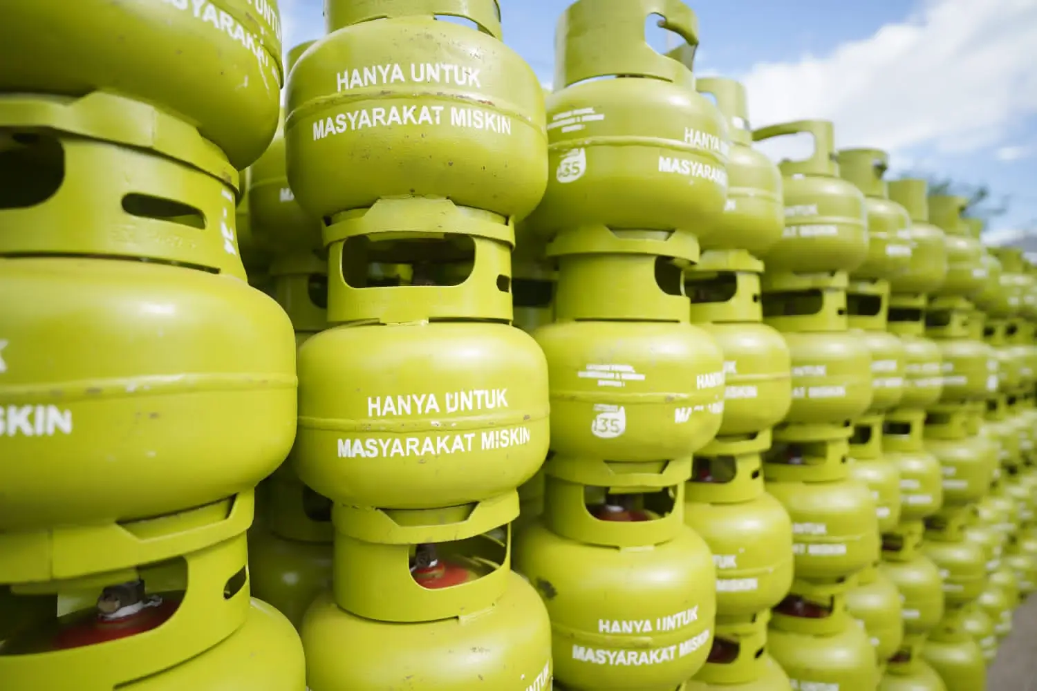 Pertamina Percepat Pemulihan Distribusi  54 SPBE dan 556 Agen LPG Beroperasi di Wilayah Terdampak Bencana Aceh  Sumut dan Sumbar