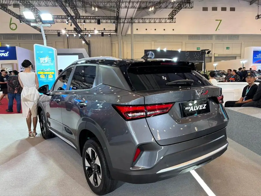 Wuling Rilis Penyegaran dari Alvez di GJAW 2025  Apa Saja Pembaruannya 
