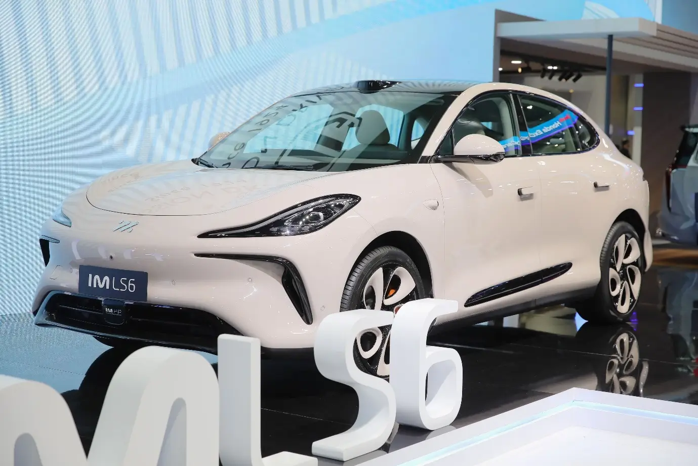 Mobil Listrik MG Cyberster dan IM LS6 Dipamerkan di Thailand  Kapan Masuk Indonesia 