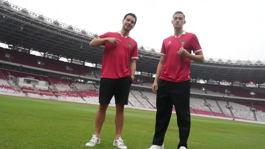 Jay Idzes dan Thom Haye Terpukau Kemegahan SUGBK