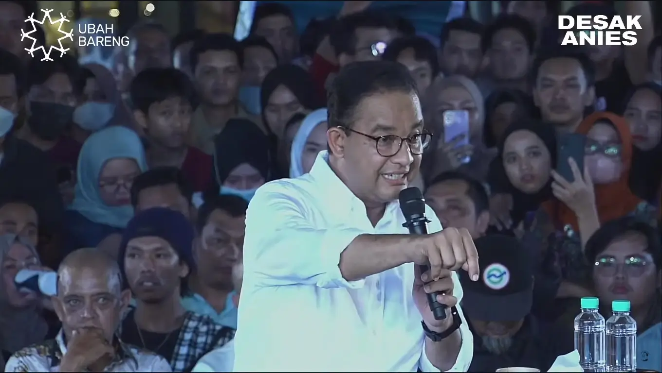 Capres nomor urut 1 Anies Baswedan saat hadiri Desak Anies di Pontianak, Selasa (26/12/23). (Foto: Tangkapan layar YouTube/Anies Baswedan)