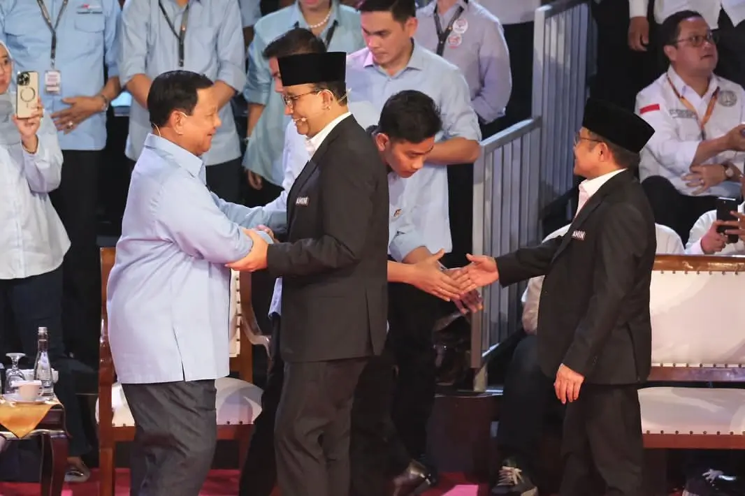 Pasangan capres-cawapres nomor urut 1 dan 2, Anies-Muhaimin dan Prabowo-Gibran. (Foto: Instagram/prabowo)