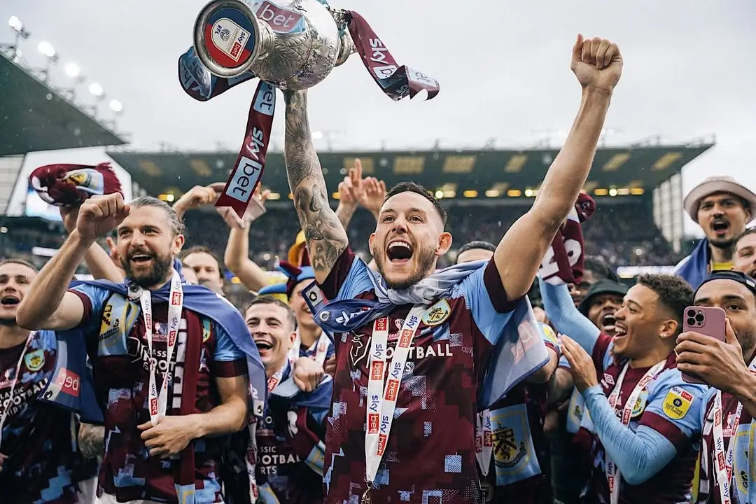 Sakit tapi Tidak Berdarah untuk Timnas Malaysia  Kapten Burnley Bantah Punya Darah Negeri Jiran
