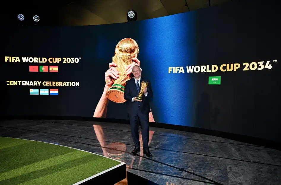 Presiden FIFA, Gianni Infantino telah menetapkan tuan rumah Piala Dunia 2030 dan 2034. Foto FIFA.