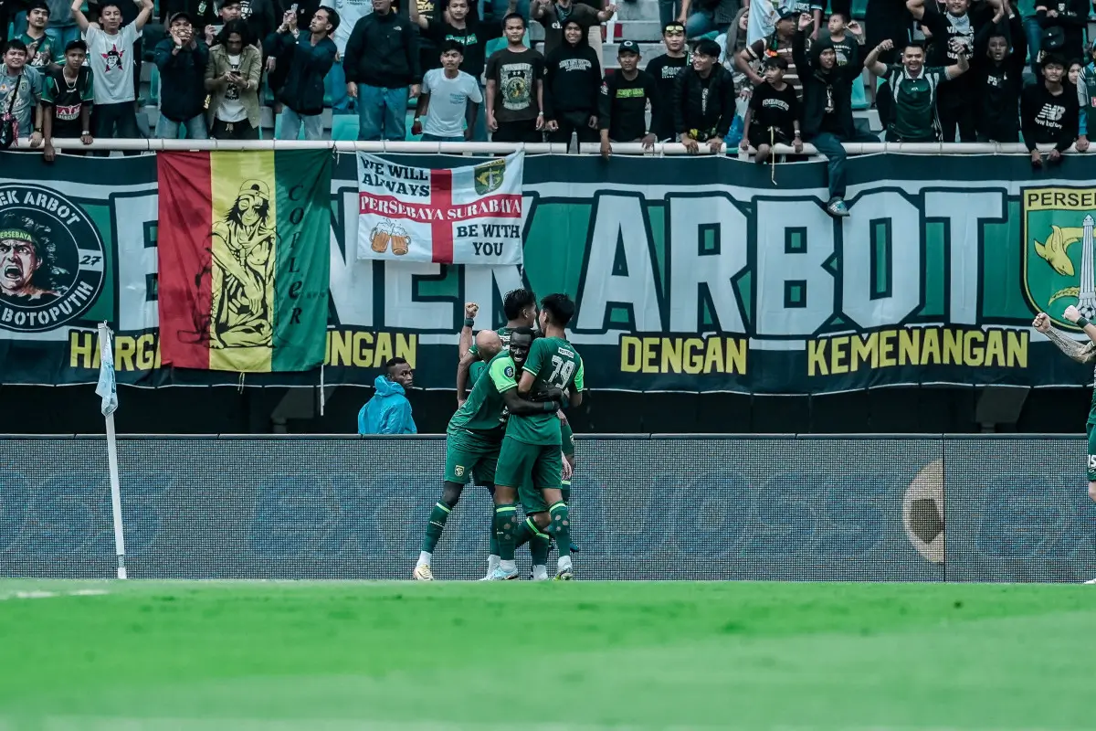 Persebaya Surabaya memenangkan Derby Jawa Timur mengalahkan Arema FC. (Foto: Persebaya)