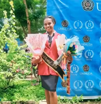 Berkenalan dengan Desy Sentuf  Pelopor Pemberdayaan Anak Muda di Papua