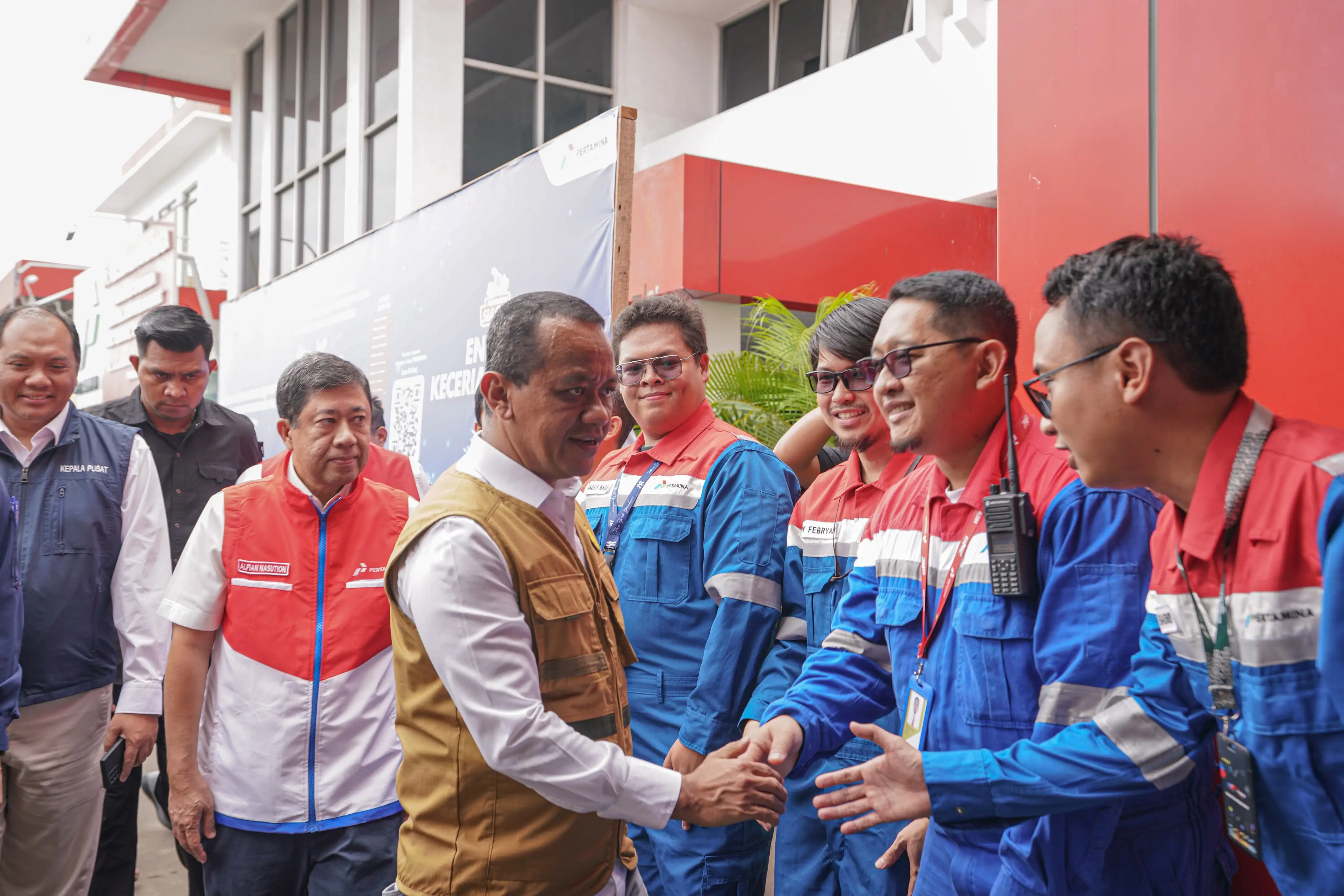 Kunjungi Terminal BBM Tanjung Gerem  Menteri ESDM Apresiasi Kesiapan Nataru Pertamina